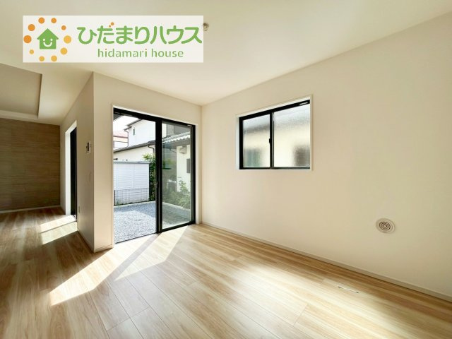 【洋室】 | 我孫子市つくし野8期　新築戸建 | お掃除しやすく、清潔感を保てるのでダニも発生しにくいフローリング♪