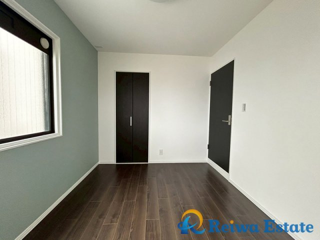 ライフコア茅ヶ崎の洋室