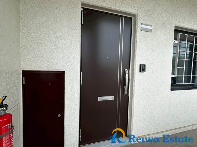 ライフコア茅ヶ崎の玄関