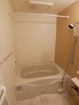 ベラ　カーサ　江東の浴室