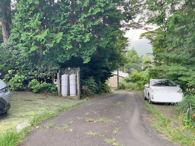 【前面道路含む現地写真】 | 函南町丹那(ダイヤランド) 中古住宅 EH05888 | 函南町丹那　前面道路