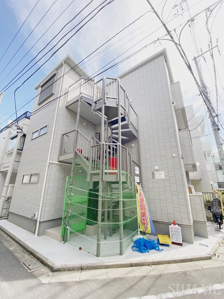  Ｍ・プーロニンフェアの外観|外観☆