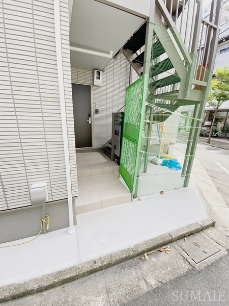  Ｍ・プーロニンフェアのエントランス|エントランス☆