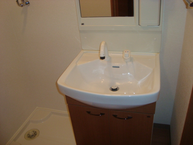 リバーサイド鳥居の洗面所|洗髪洗面化粧台