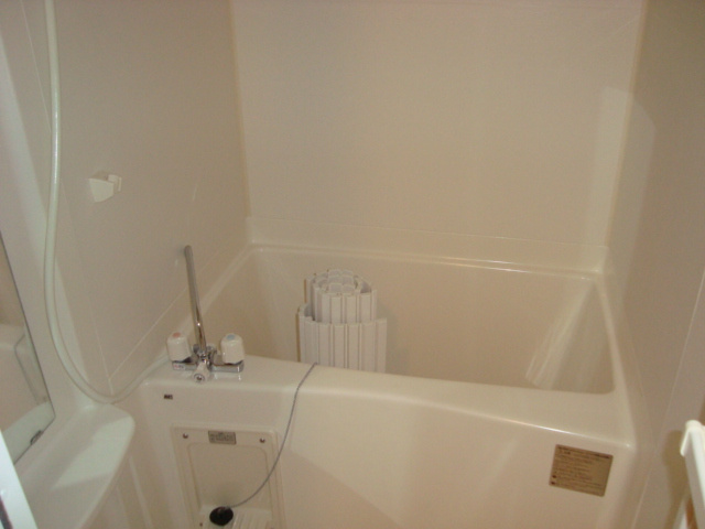 リバーサイド鳥居の浴室|バス