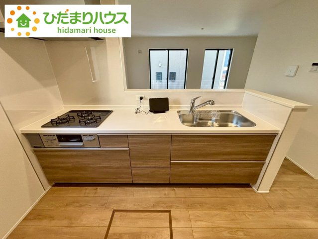 野田七光台24-1期　新築戸建　1号棟のキッチン|LDKと一体の空間を演出してくれる、オープンキッチン!(^^)!						
