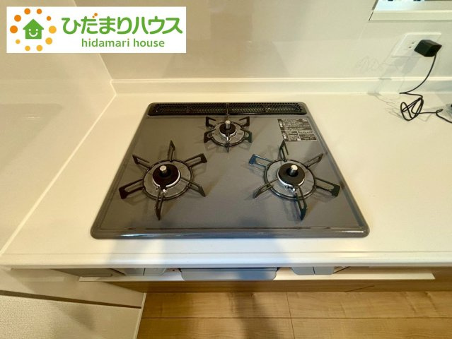 野田七光台24-1期　新築戸建　1号棟のその他|3口コンロでお料理する時間も短くなりそうですね(*‘∀‘)						
