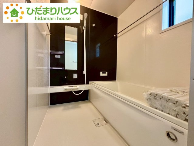 野田七光台24-1期　新築戸建　1号棟の浴室|今日も１日お疲れでした。広いお風呂で疲れを癒してください、、、♡							
