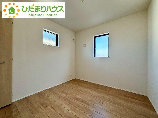 野田七光台24-1期　新築戸建　1号棟の洋室|お掃除しやすく、清潔感を保てるのでダニも発生しにくいフローリング♪							
