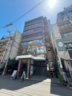 【外観】 | 現代心斎橋ビル　外観