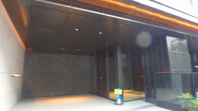 プラウドタワー渋谷のエントランス