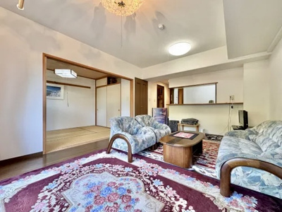 【居間・リビング】 | レクセルガーデン水元公園 | 【居間・リビング】「ＬＤＫは家族団らんをデザイン」広いＬＤＫでは家族が集まり一緒の時間を過ごせる工夫がされております。何気ない一日の当たり前のひとコマがいつか一生の宝物になります