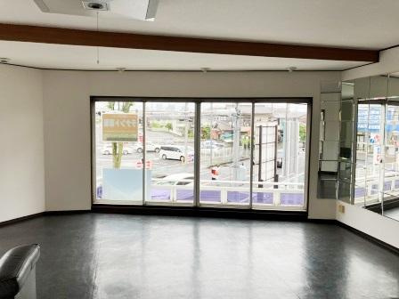 田口ビルの内装