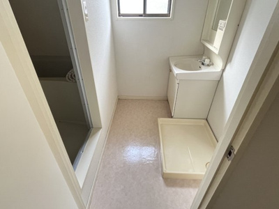 【独立洗面台】 | ルミエール石堂