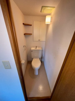 【玄関】 | ケンジントンコート成田