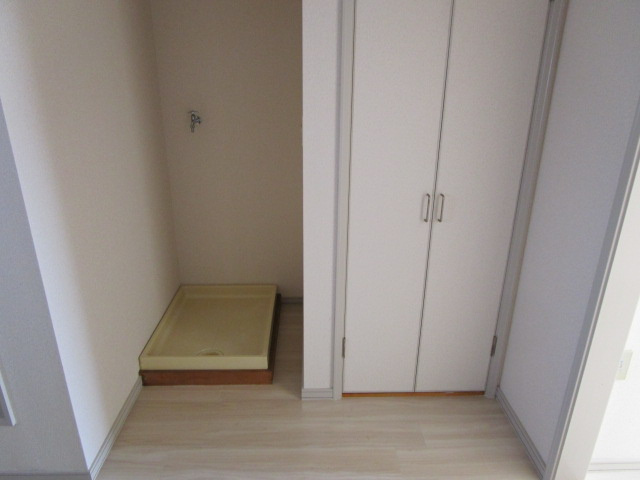 【設備】 | フェリース峰山 | 洗濯機置き場