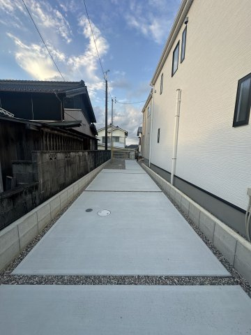 マイホームネクスト豊田美里　1号棟の駐車場
