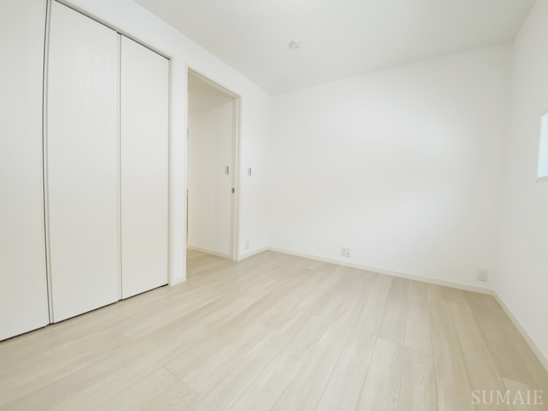  Ｍ・プーロニンフェアの寝室|寝室に☆