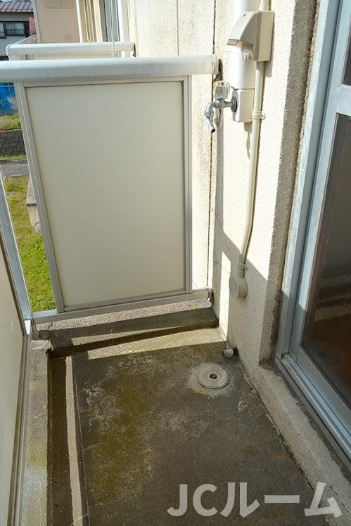 アシスト上越マンションⅡの駐車場