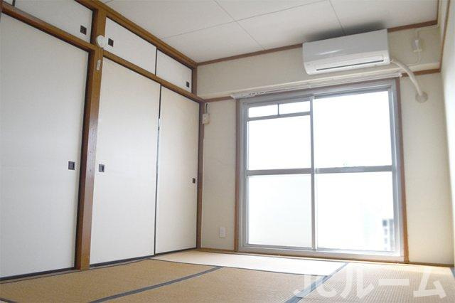 アシスト上越マンションⅡのキッチン|和室の場合があります。