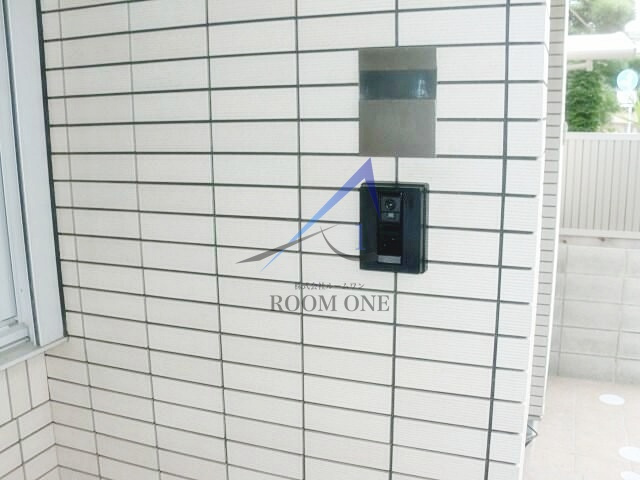 Ｗｈｉｔｅ　Ｂａｓｅのエントランス|エントランスです。