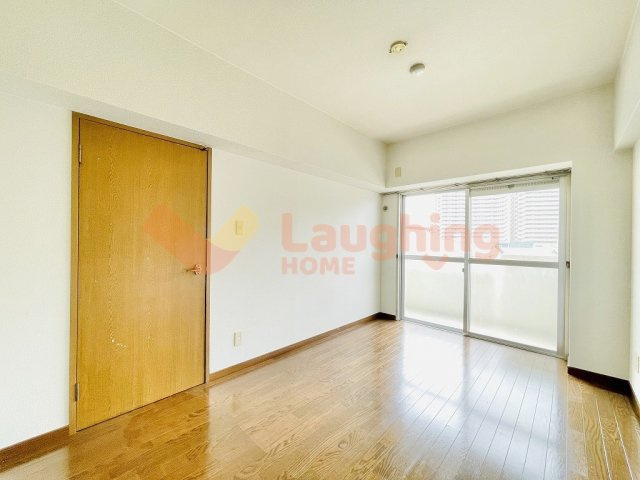 レジデンス高屋敷の寝室|同建物の別タイプの写真です