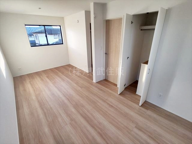 【寝室】の画像