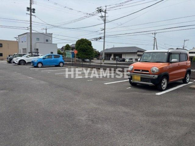 ヴィクトワールK-Ⅲの駐車場