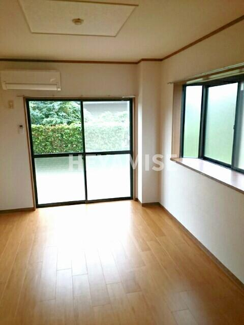 アヴニールの居間・リビング