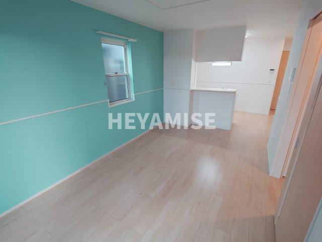 ボンヌール諏訪の居間・リビング