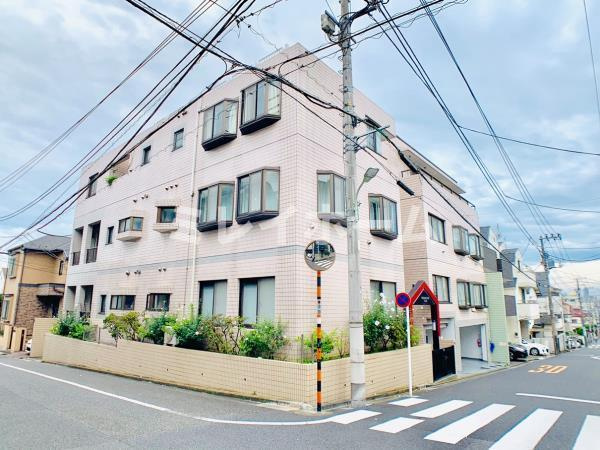 レジデンシア・フミの外観