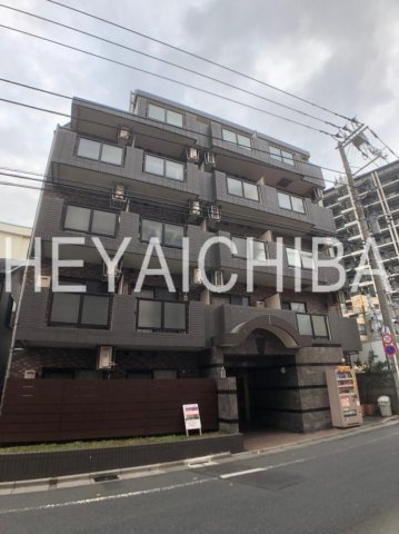 アリッサムコート向島の外観