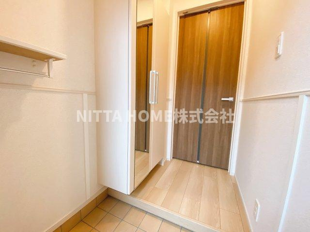 カーサミランダⅤの収納|十分なスペースの玄関です☆彡