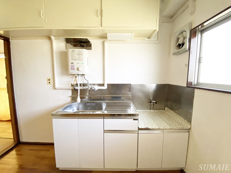 村上マンションの居間・リビング|ダイニング☆彡