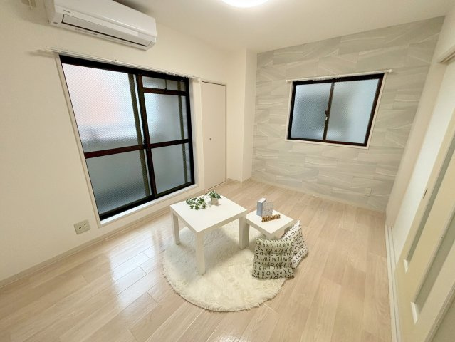 シュロス野口の居間・リビング