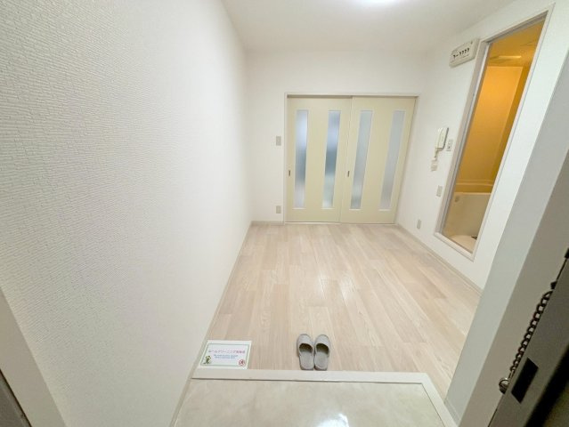 シュロス野口の玄関