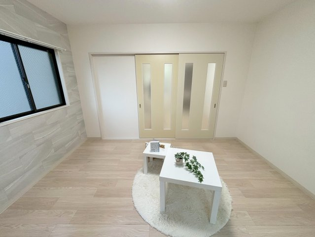 シュロス野口の洋室