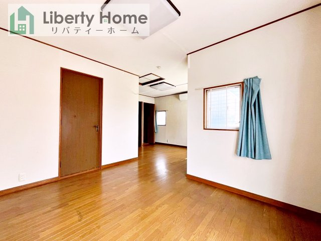 土浦市下高津4丁目　中古戸建の寝室