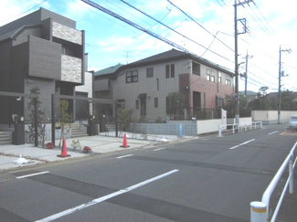 【前面道路含む現地写真】 | 前面道路含む現地写真です
