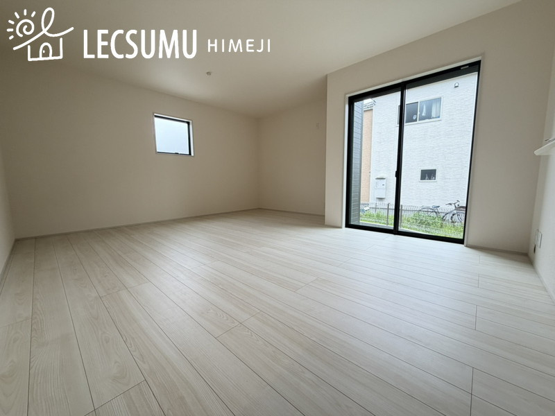 姫路市上大野4期/新築戸建の居間・リビング