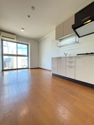 【居間・リビング】 | アリス・マナーガーデン谷町