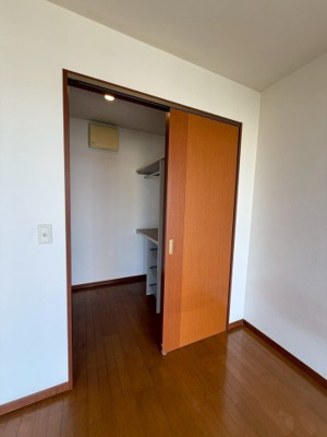 【居間・リビング】 | アリス・マナーガーデン谷町