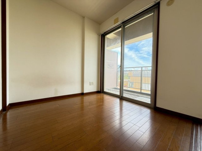 【居間・リビング】 | アリス・マナーガーデン谷町