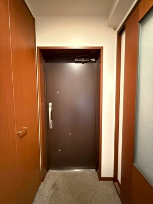 【玄関】 | アリス・マナーガーデン谷町