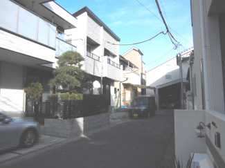 【前面道路含む現地写真】 | 前面道路含む現地写真です