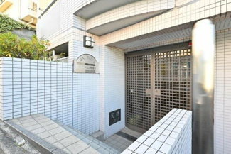 【エントランス】