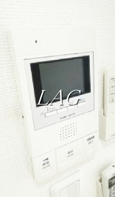 【セキュリティ】 | FERIO四ツ木 | モニター付きインターホンです。