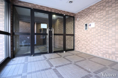 【エントランス】 | CRECER新栄 | 毎日通るエントランスはこのようになっています