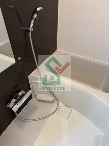 パストラーレ秋津の浴室