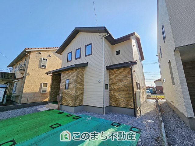 ワイウッドコート宇都宮市兵庫塚第1期の外観|建物完成につき内覧可能です！
飽きのこないシンプルな外観と
閑静な住宅街は永住の地にピッタリです♪
